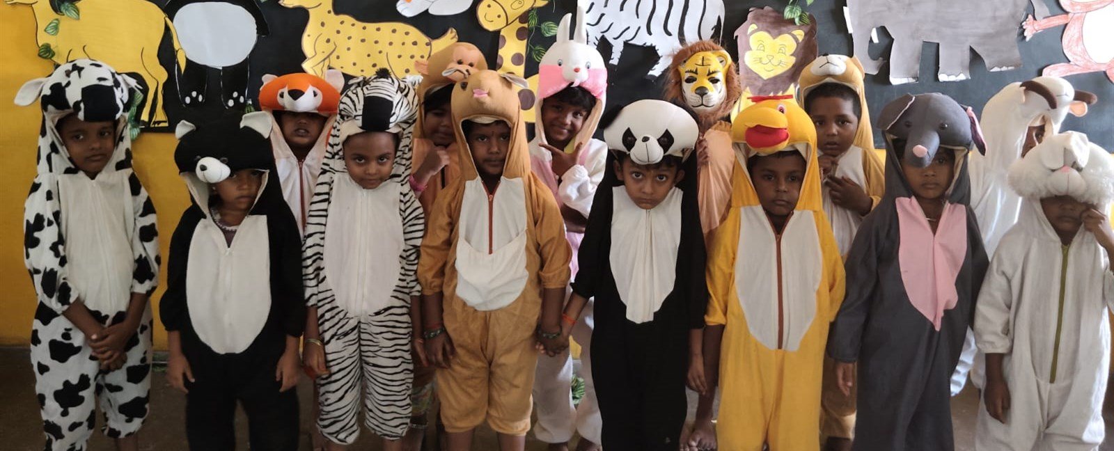 Animals Day: children dressed as animals